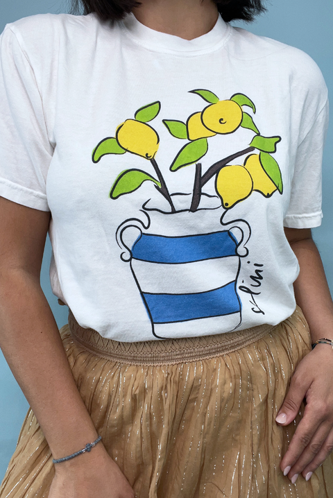 Selini Classic. Greek Inspired Lemon T-Shirt. Selini Summer Club. Vase of Lemons Design. 
